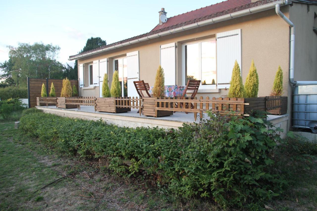 La Maison Et Son Jardin Sur Le Canal De Bourgogne Ravieres 외부 사진