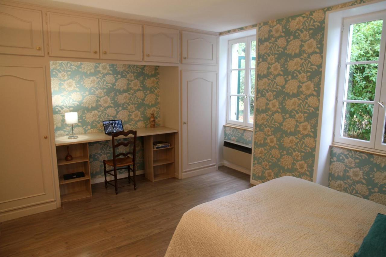 La Maison Et Son Jardin Sur Le Canal De Bourgogne Ravieres 외부 사진